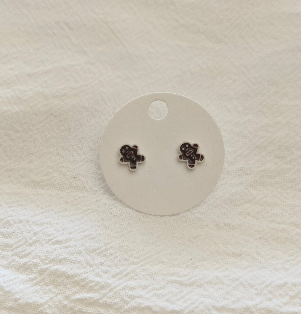 Gingerbread Mini Studs