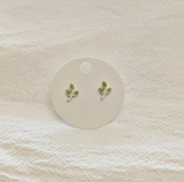 Leaf Mini Studs
